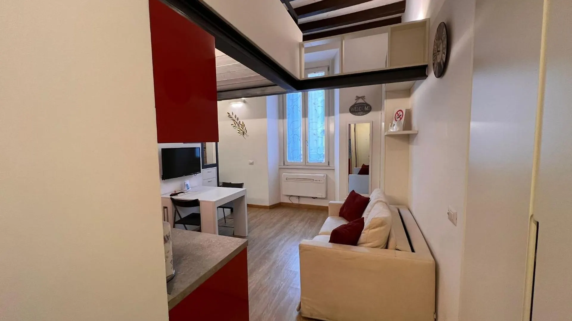 Kibilu - Luxury Studio Near Bocconi - City Centre Milan 0*,